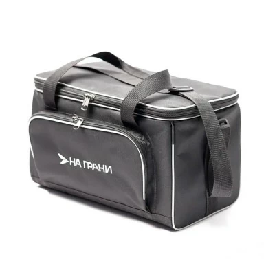 Mini bag on the verge